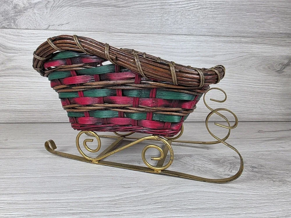 Sleigh Basket Christmas Holiday Decor Wicker Metal SU62
